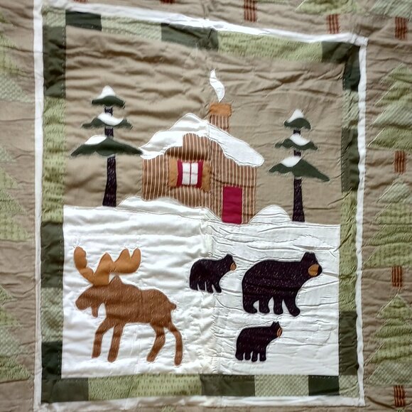 New, Quilted Throw with Forest Theme. - Picture 1 of 8